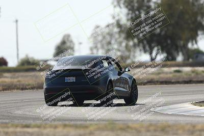 media/May-25-2025-Lotus Club Golden Gate (Sun) [[681474f0a2]]/Novice Group/Turn 3/